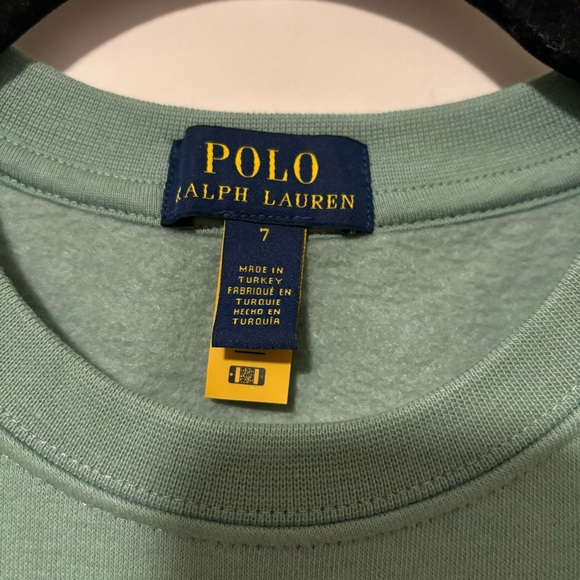 Ralph Lauren Kids Sweatshirt with Fishing Bear Graphic - Picture 4 of 6